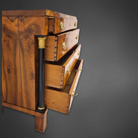 Biedermeier-Säulenkommode Nussbaum um 1820/25 - kommode