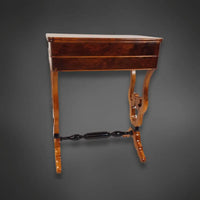 Lyra Biedermeier Salontisch um 1840 Nussbaum - Salontisch