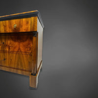 Biedermeier Schreibkommode Nussbaum – um 1820 - kommode