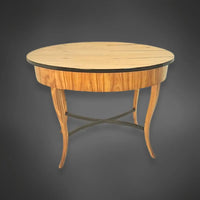 Ovaler Biedermeier-Beistelltisch Kirschbaumfurniert 1825