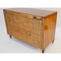 Biedermeier Kommode mit gespiegeltem Furnierbild - Möbel