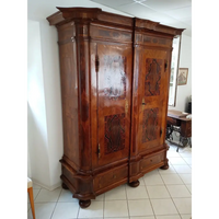 Barockschrank mit Intarsien Mitte 18. Jh. - Möbel