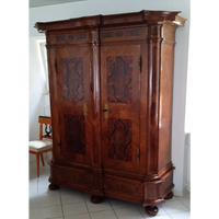 Barockschrank mit Intarsien Mitte 18. Jh. - Möbel