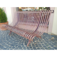 Originale englische Gartenbank aus Eisenguss - Möbel