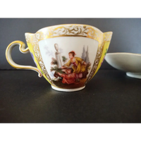 Tasse mit Untertasse von Helena Wolfsohn um 1890