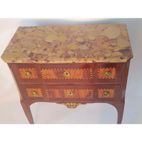 Kommode Epoque Transition gestempelt J.C.Ellaume - Möbel