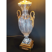 Baccarat Lampe mit vergoldeten Schwänen - Leuchten