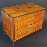 Miniatur Kommode im Klassizismus-Stil um 1815 - Möbel