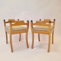 Paar schwedische Hocker aus Birke um 1880–1900 - Hocker