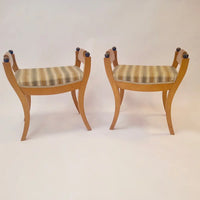 Paar schwedische Hocker aus Birke um 1880–1900 - Hocker