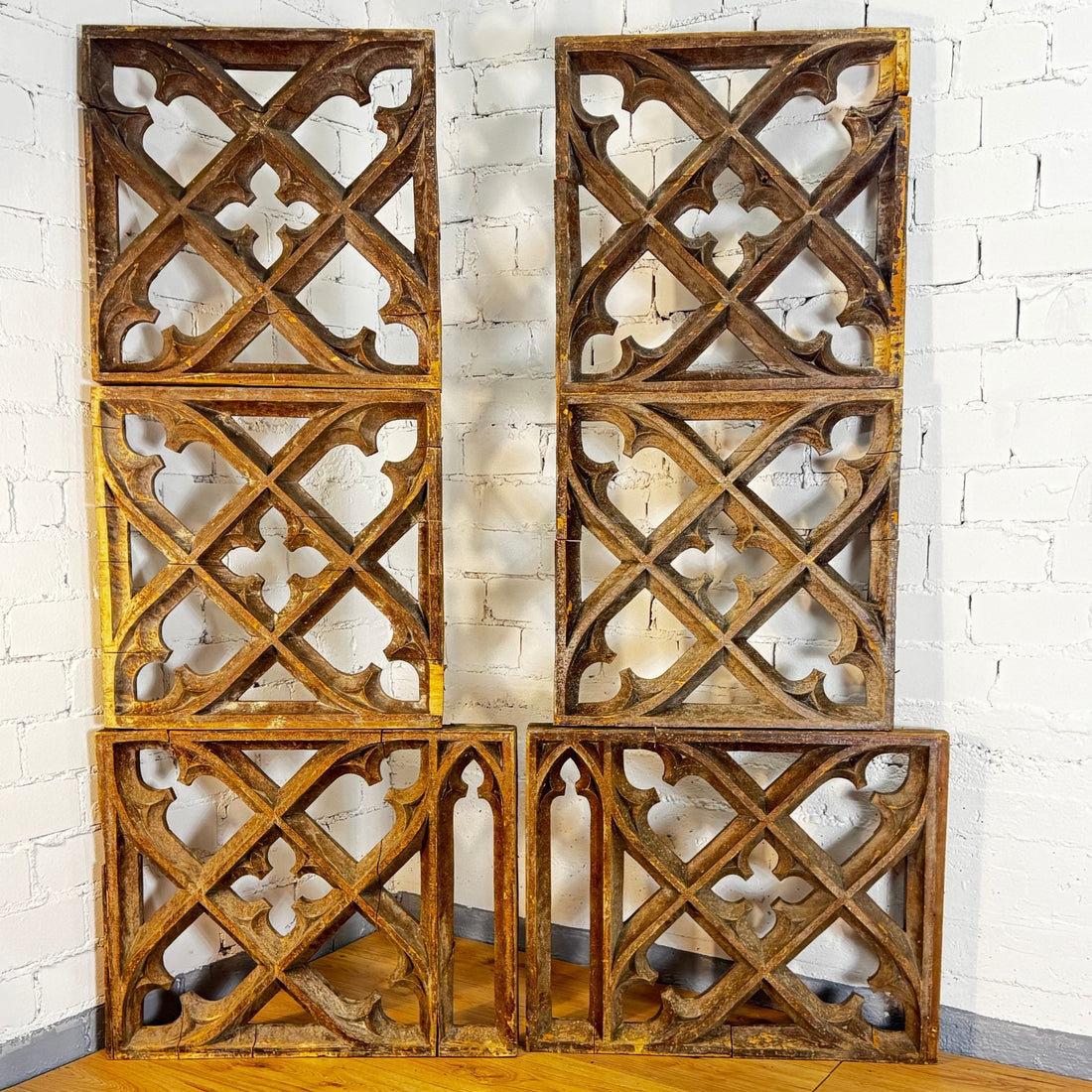 Neo-Gothic wooden appliqués from the 19th century.