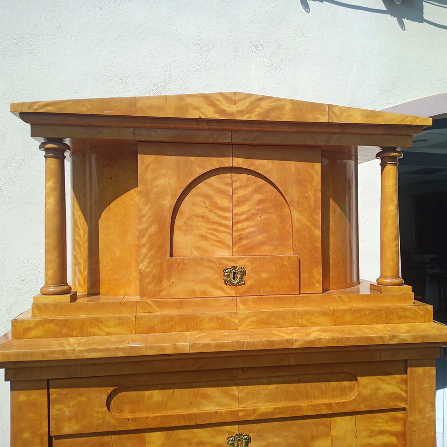 Biedermeier Blender cabinet, Northern Germany around 1815