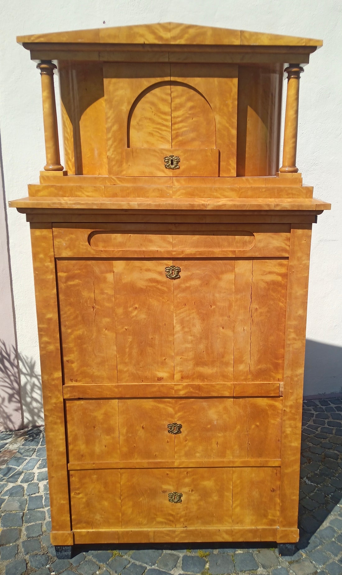 Biedermeier Blender cabinet, Northern Germany around 1815