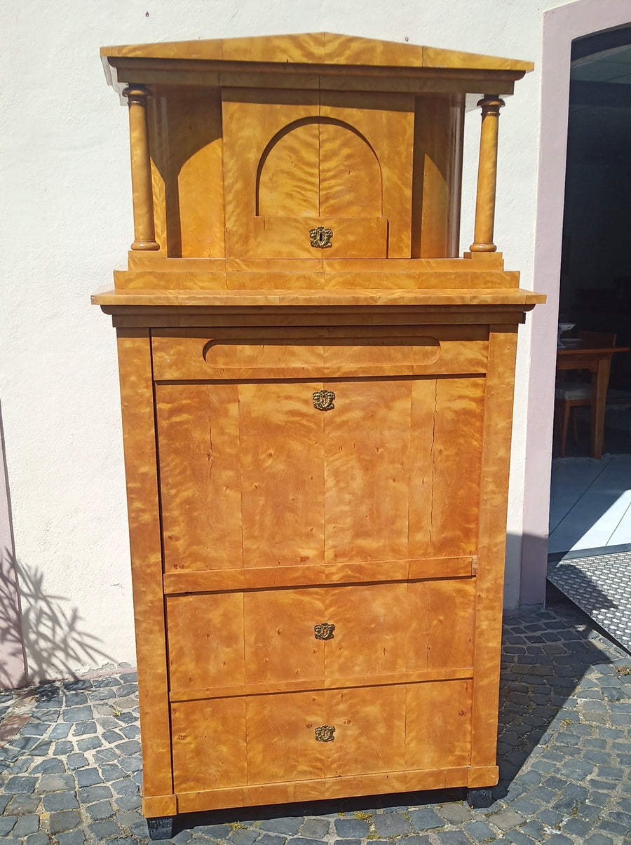Biedermeier Blender cabinet, Northern Germany around 1815