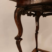 German baroque table from the 18th century with wonderful inlay work
