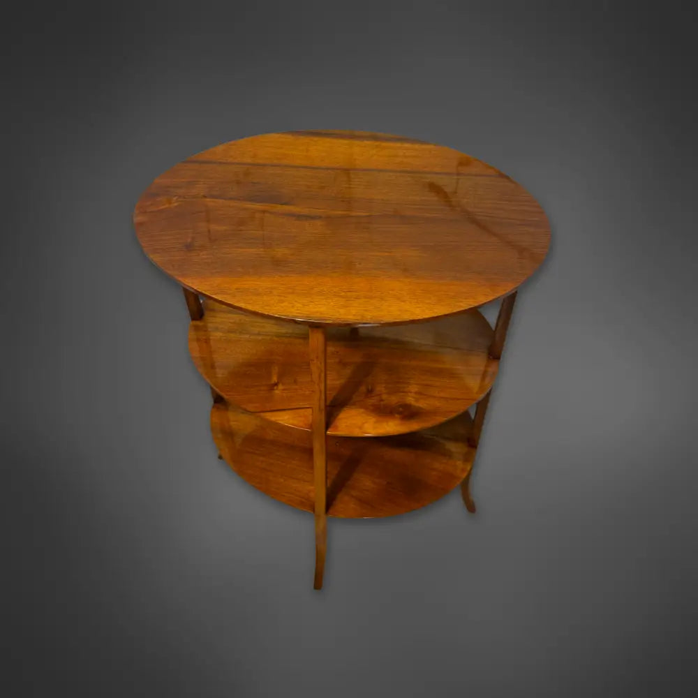 Feine Biedermeier Etagere in Nussbaum um 1830 - Möbel