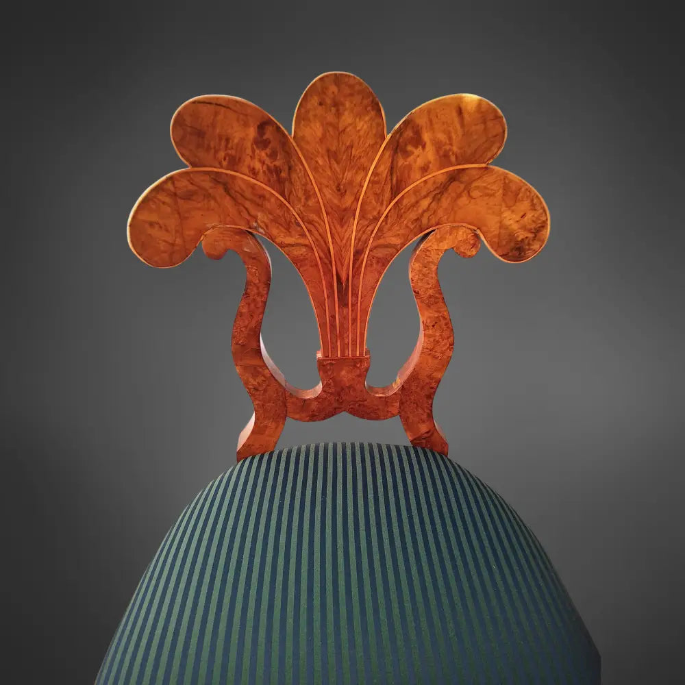 Eleganter Satz von 6 Wiener Fächerstühlen