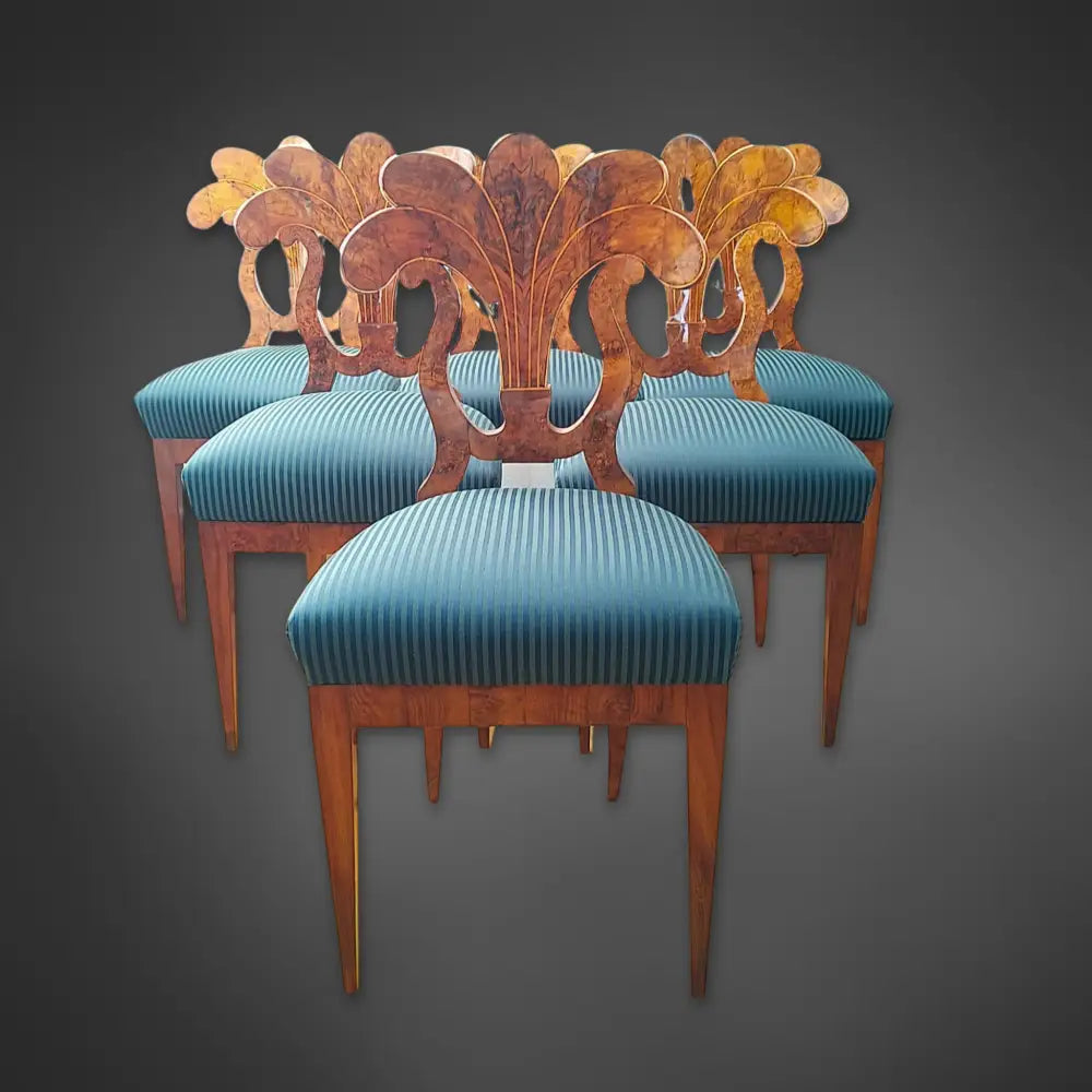 Eleganter Satz von 6 Wiener Fächerstühlen