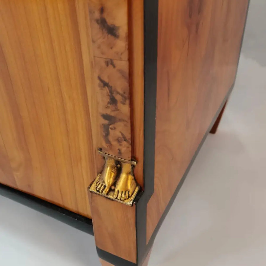Biedermeier Halbschrank mit Karyatiden um 1820 - Halbschrank