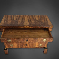 Biedermeier-Säulenkommode Nussbaum um 1820/25 - kommode