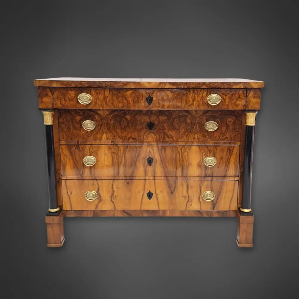 Biedermeier-Säulenkommode Nussbaum um 1820/25 - kommode