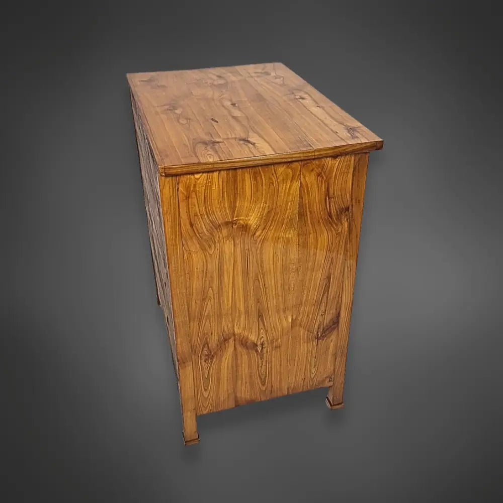 Biedermeier-Halbschrank Kirschbaum furniert Süddeutschland