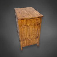 Biedermeier-Halbschrank Kirschbaum furniert Süddeutschland