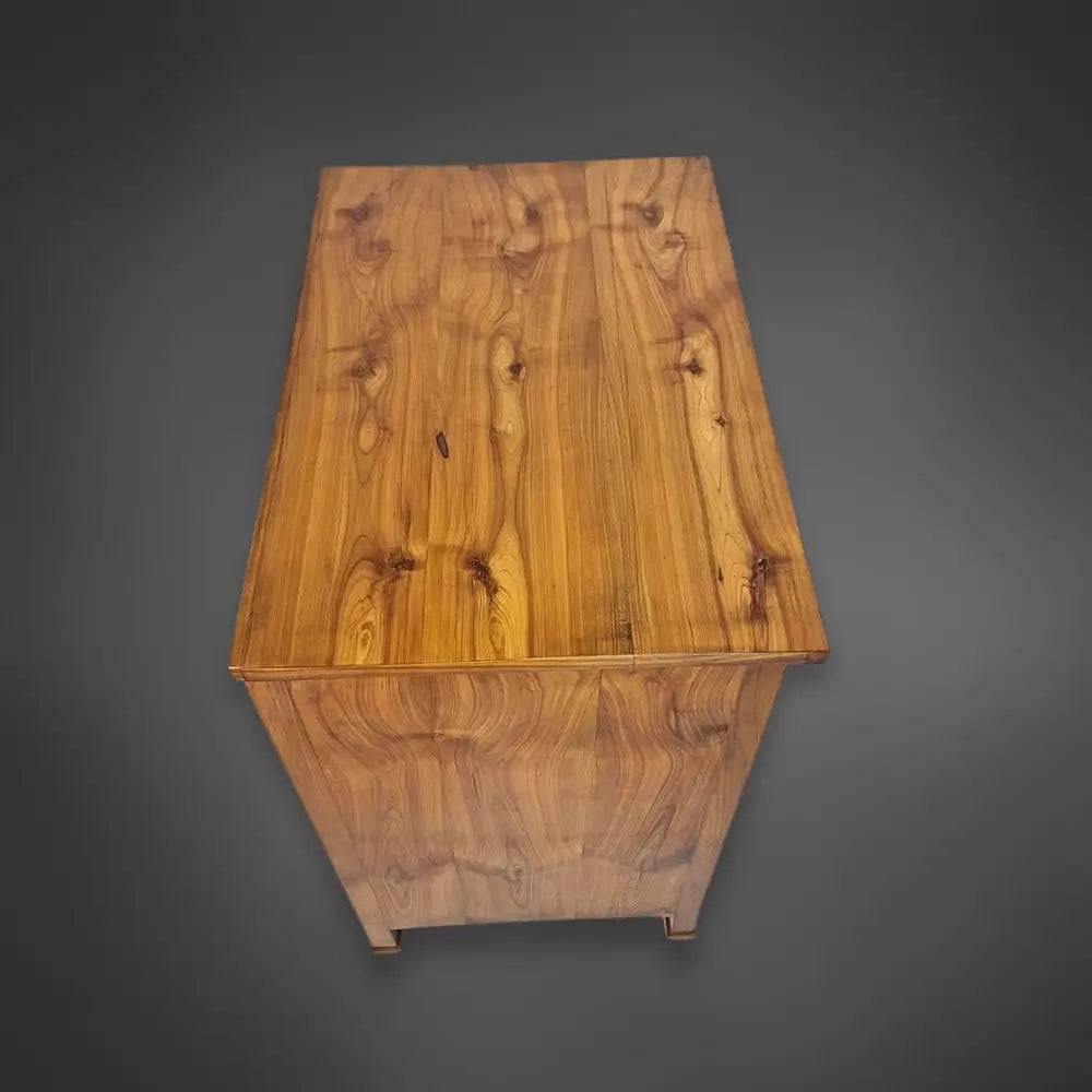 Biedermeier-Halbschrank Kirschbaum furniert Süddeutschland