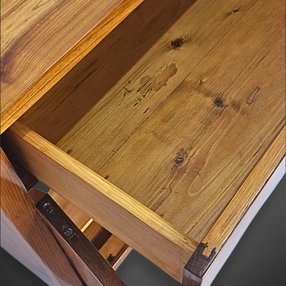 Biedermeier-Halbschrank Kirschbaum furniert Süddeutschland