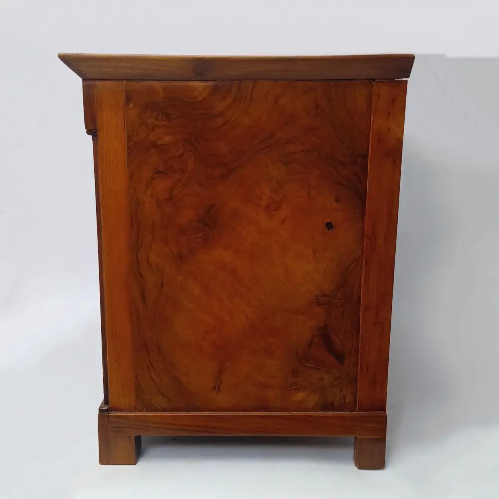 Biedermeier Miniaturkommode Nussbaum um 1810 - Möbel