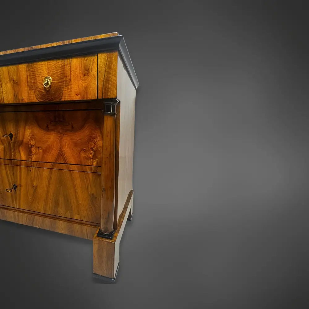 Biedermeier Schreibkommode Nussbaum – um 1820 - kommode