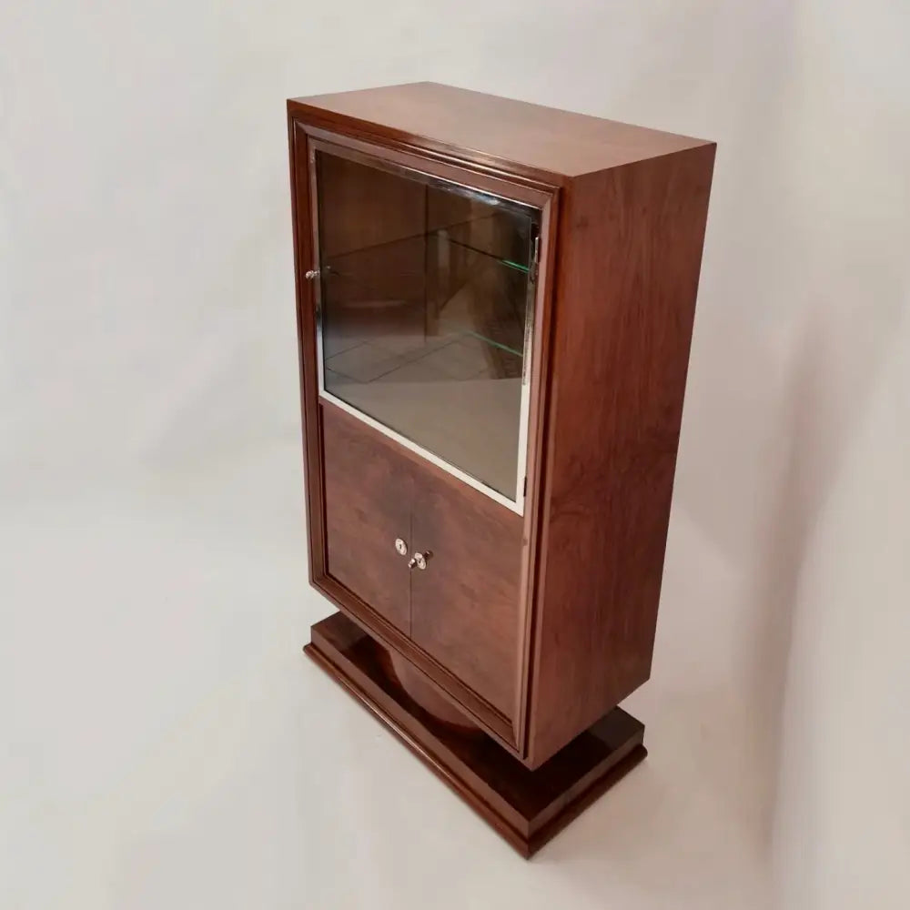 Vitrine Art Déco Nussbaum furniert um 1920 - Möbel