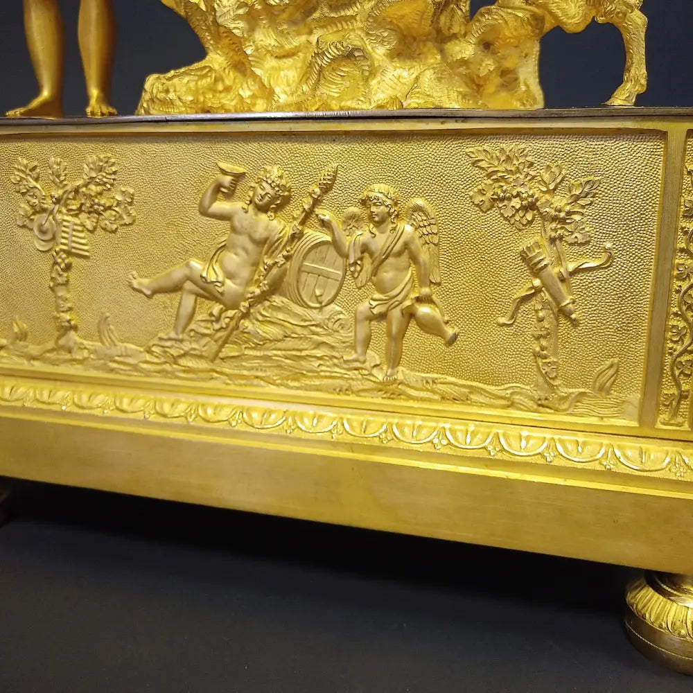 Empire Pendule Junger Bacchus vergoldete Bronze - Uhr