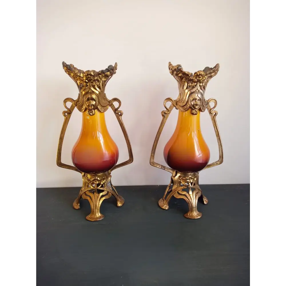 Französische Jugendstil-Keramikvase mit Metallmontierung