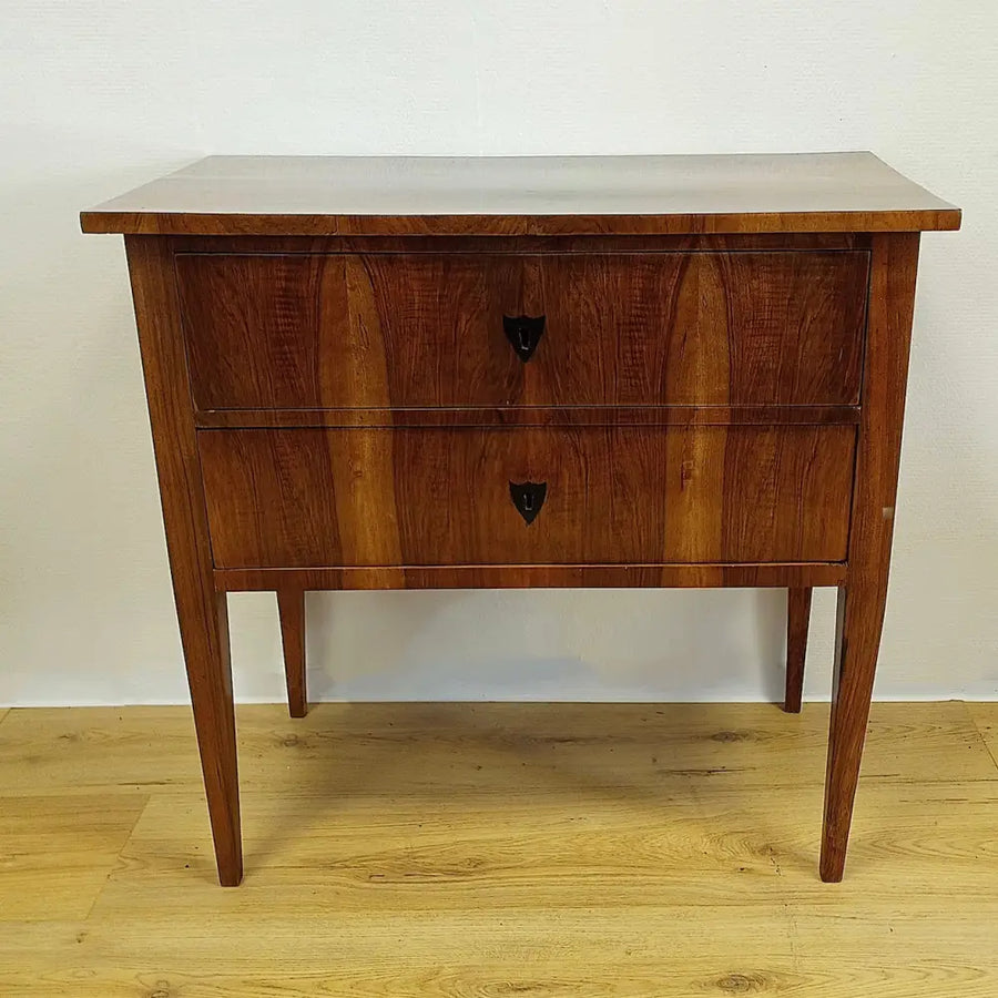 Biedermeier Kommode Nussbaum furniert um 1820 - kommode