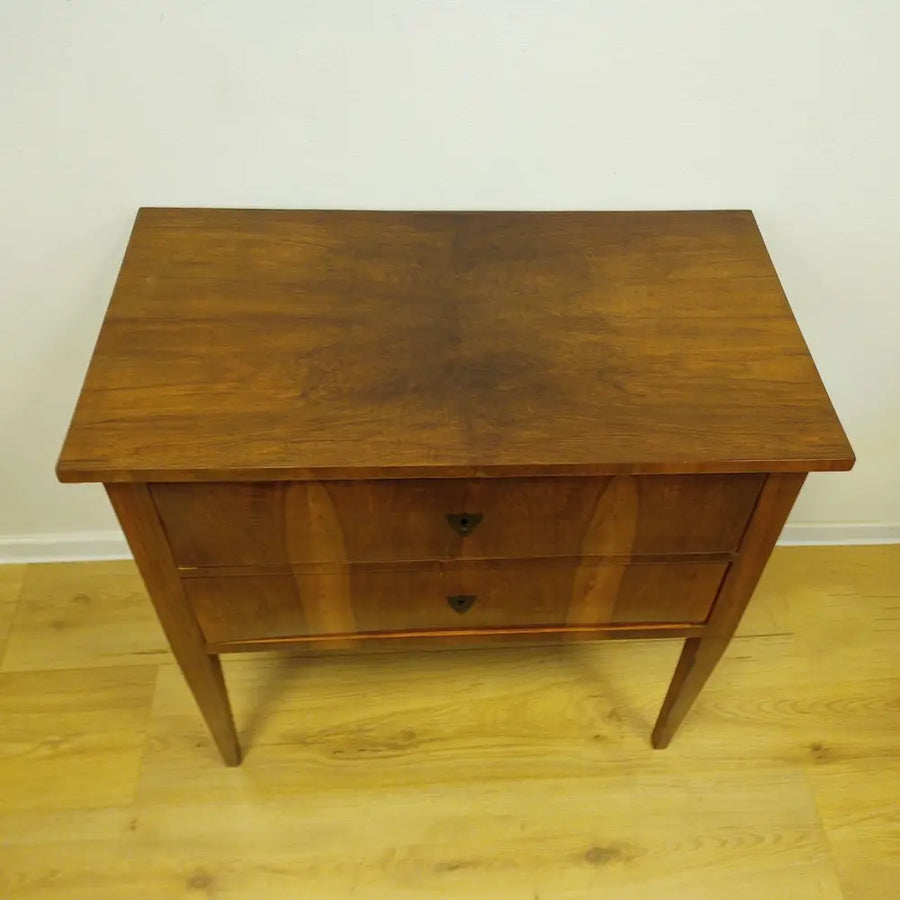Biedermeier Kommode Nussbaum furniert um 1820 - kommode