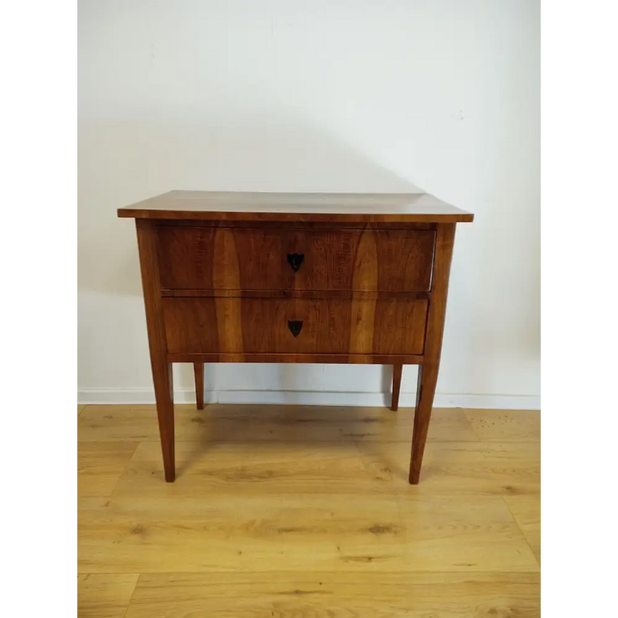 Biedermeier Kommode Nussbaum furniert um 1820 - kommode