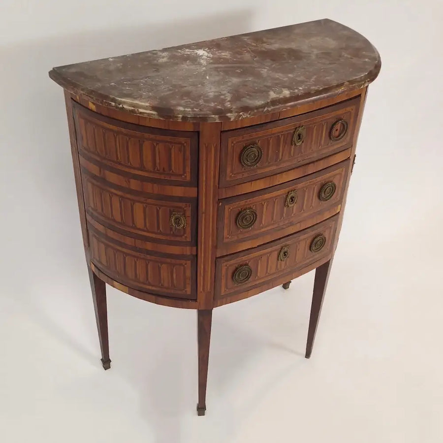 Kleine halbrunde Kommode im Stil von Louis XVI - Möbel