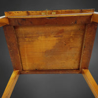 Biedermeier Salontisch von 1820 Nussbaum - Salontisch