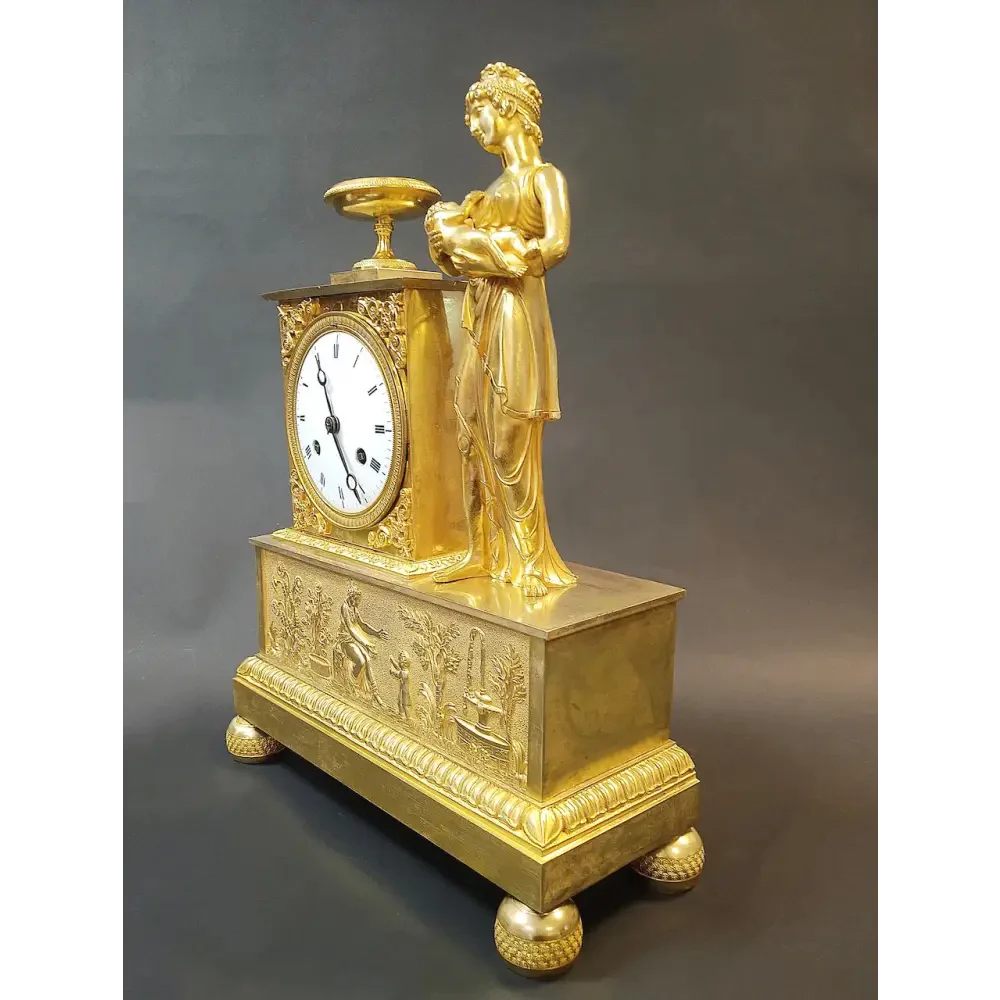 Empire Pendule stillende Mutter mit Kind Frankreich um 1810