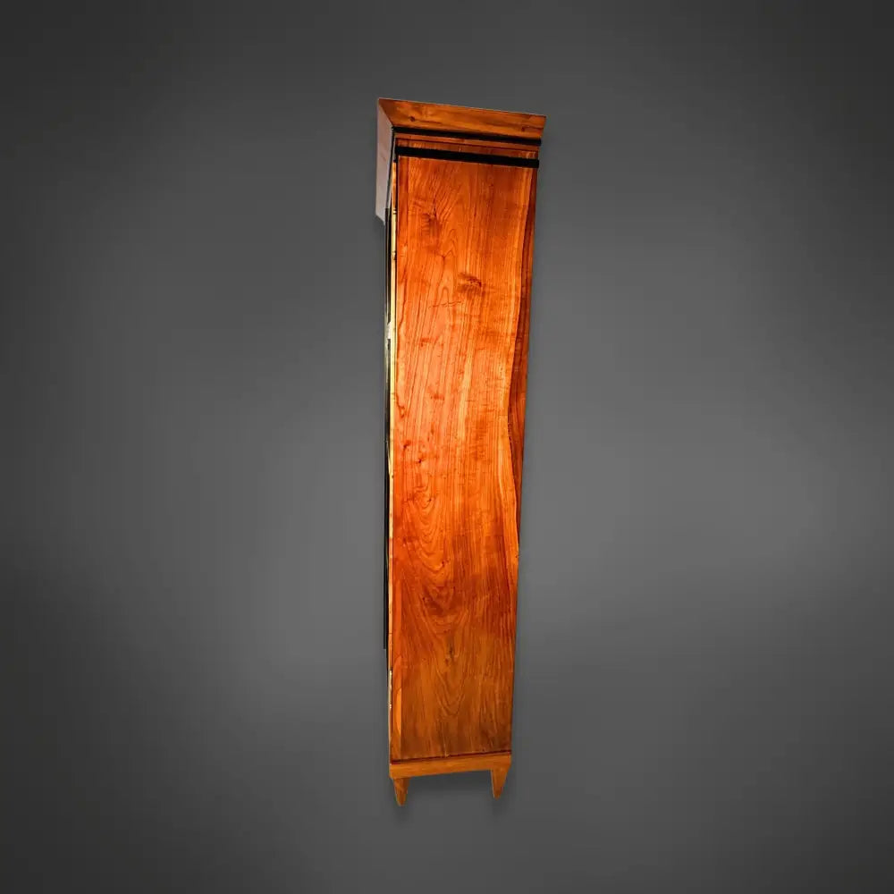Biedermeier Vitrine zweitürig Kirschbaum massiv