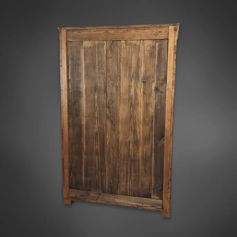 Biedermeier-Halbschrank (Vertiko) mit Halbsäulen Nussbaum