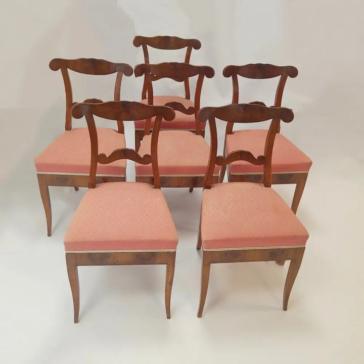 6 elegante Biedermeier Stühle aus Nussbaum - Möbel