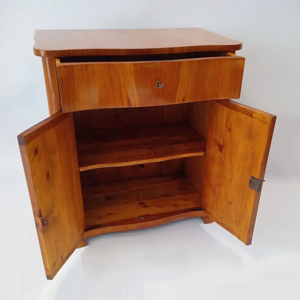 Biedermeier-Halbschrank Deutschland um 1860 - Möbel