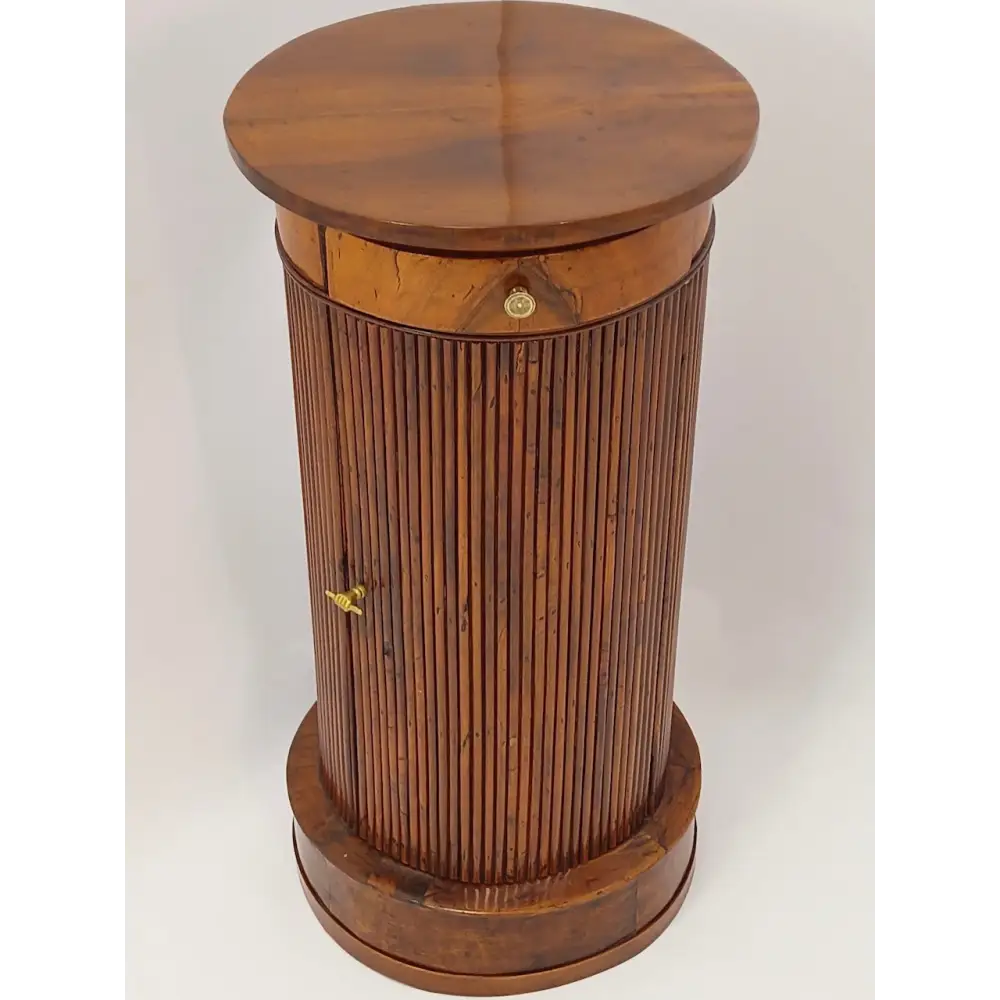Nussbaum-Trommeltisch Frankreich um 1830 - Möbel