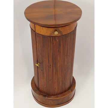Nussbaum-Trommeltisch Frankreich um 1830 - Möbel
