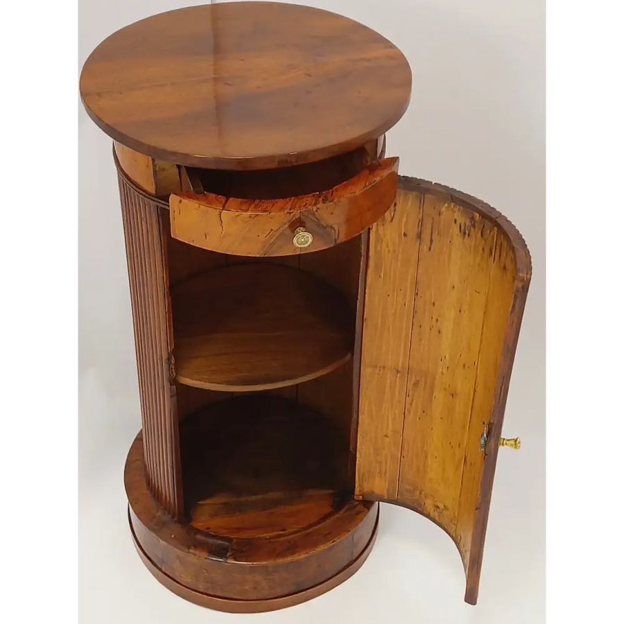 Nussbaum-Trommeltisch Frankreich um 1830 - Möbel