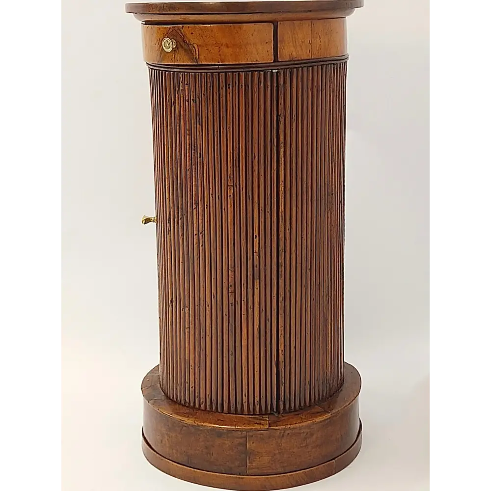Nussbaum-Trommeltisch Frankreich um 1830 - Möbel