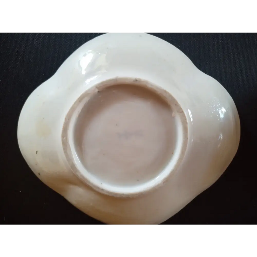 Tasse und Untertasse von Helena Wolfsohn um 1890