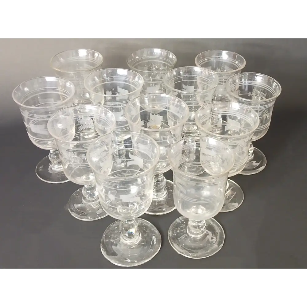 Set aus 11 Weingläsern in Tulpenform um 1860 - Sammlerstücke